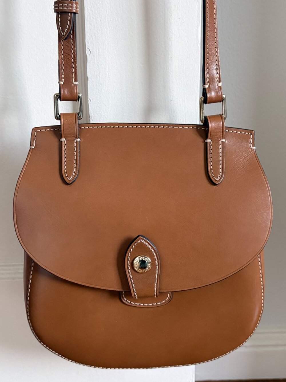 Dooney & Bourke Alto Happy Bag | Tan Leather | Saddle Crossbody - Picture 3 of 8